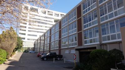 Apartment / Flat For Sale in Sandown, Sandton